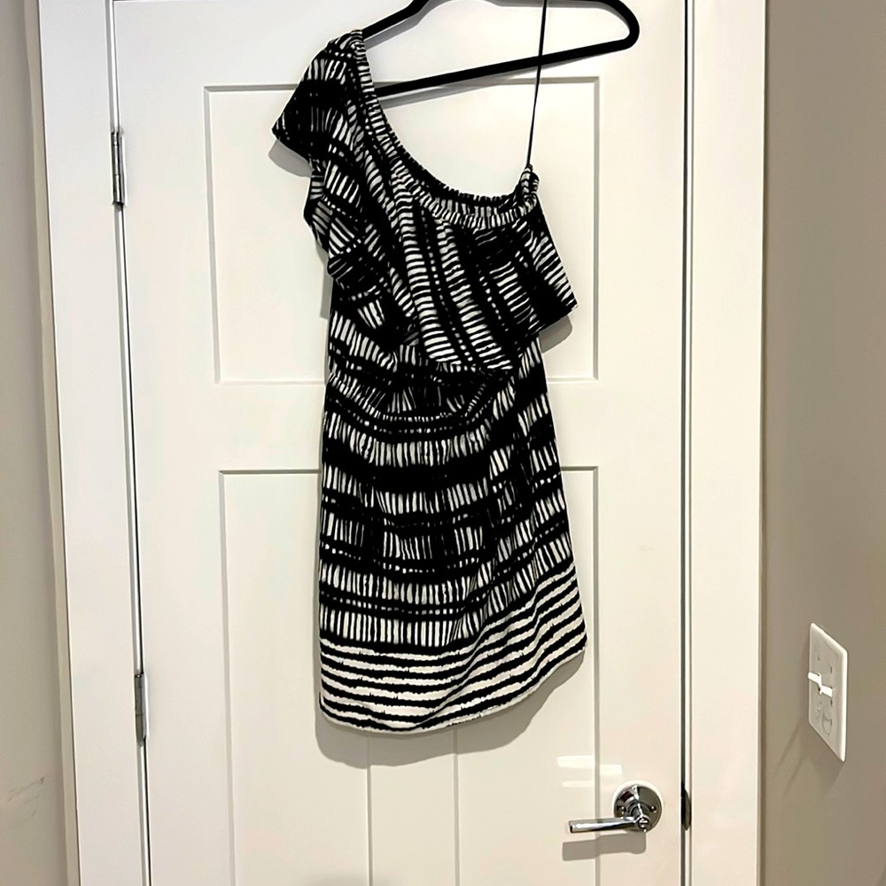 Express one shoulder dress